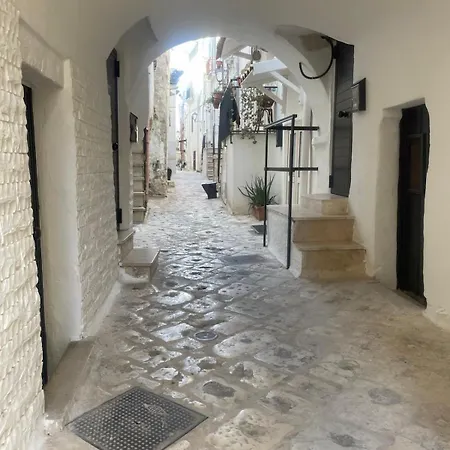 Apartman Dimore Levante Borgobianco *